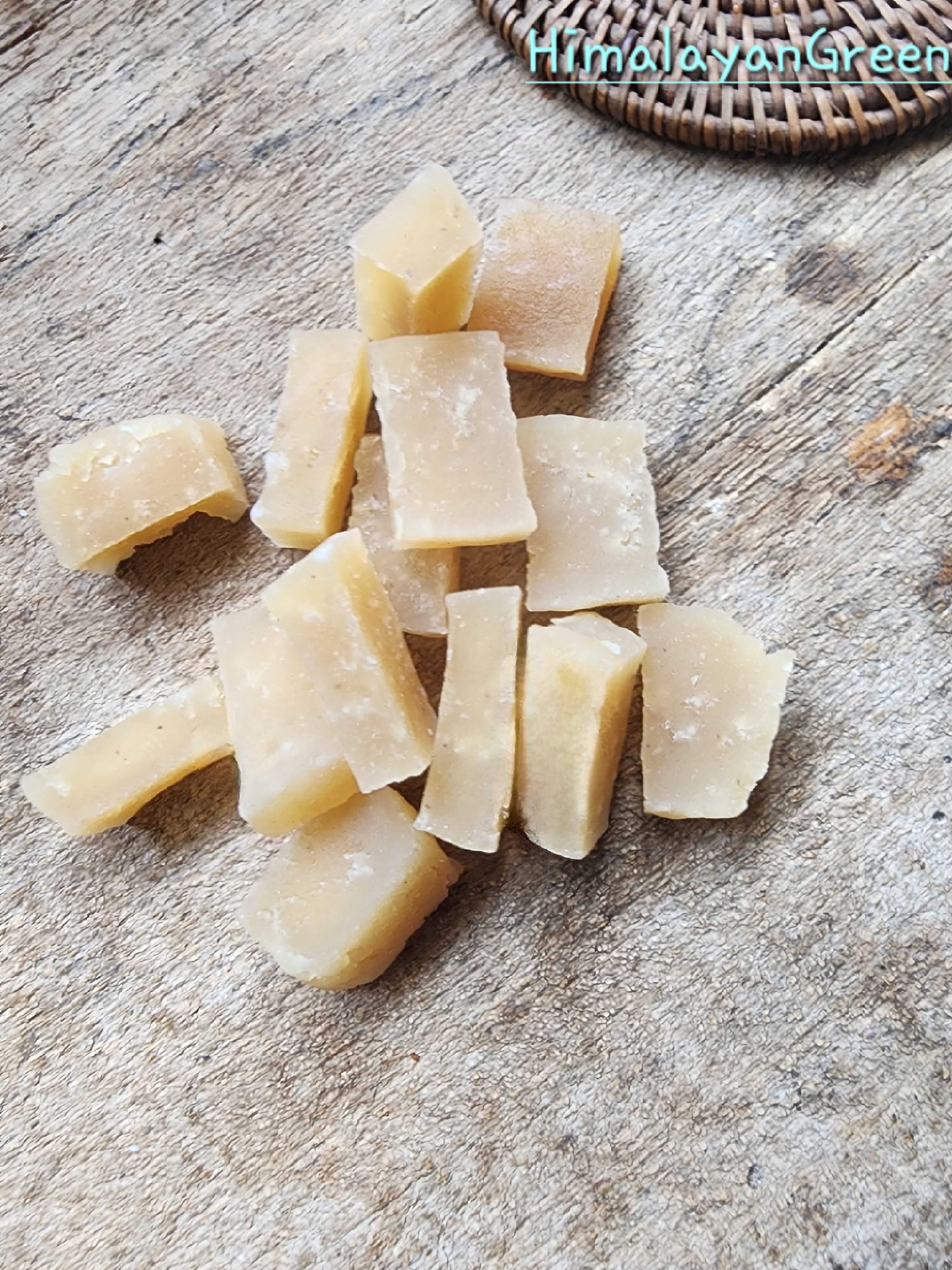 Chhurpi (छुर्पी)