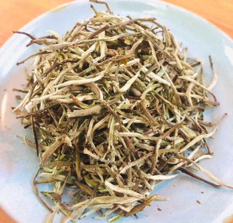Himalayan White Tea (Silver top)